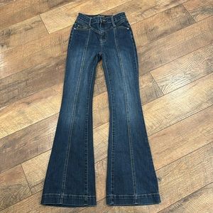 Judy Blue Flare Jeans 0/24